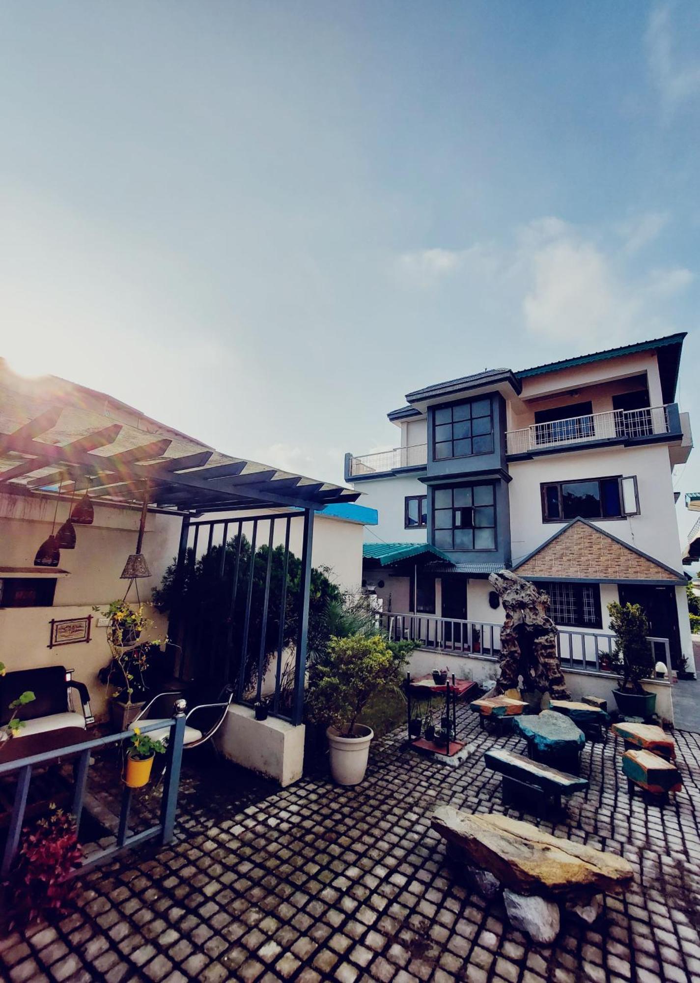Hotel Alinda House Naukuchiatal By The Ghaur Bhīm Tāl Exterior foto