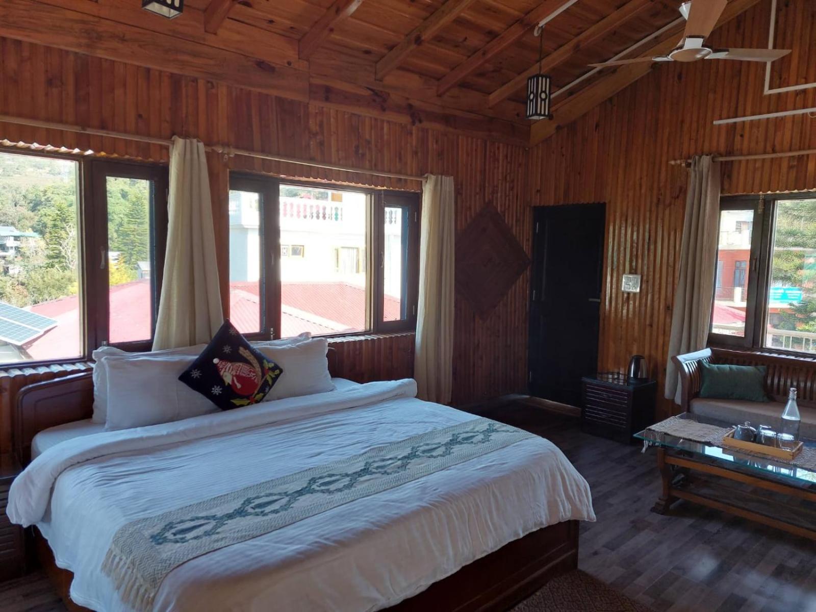 Hotel Alinda House Naukuchiatal By The Ghaur Bhīm Tāl Exterior foto
